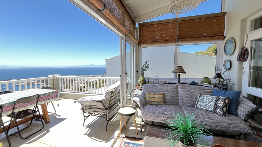 4 Bedroom Property for Sale in Simons Kloof Western Cape